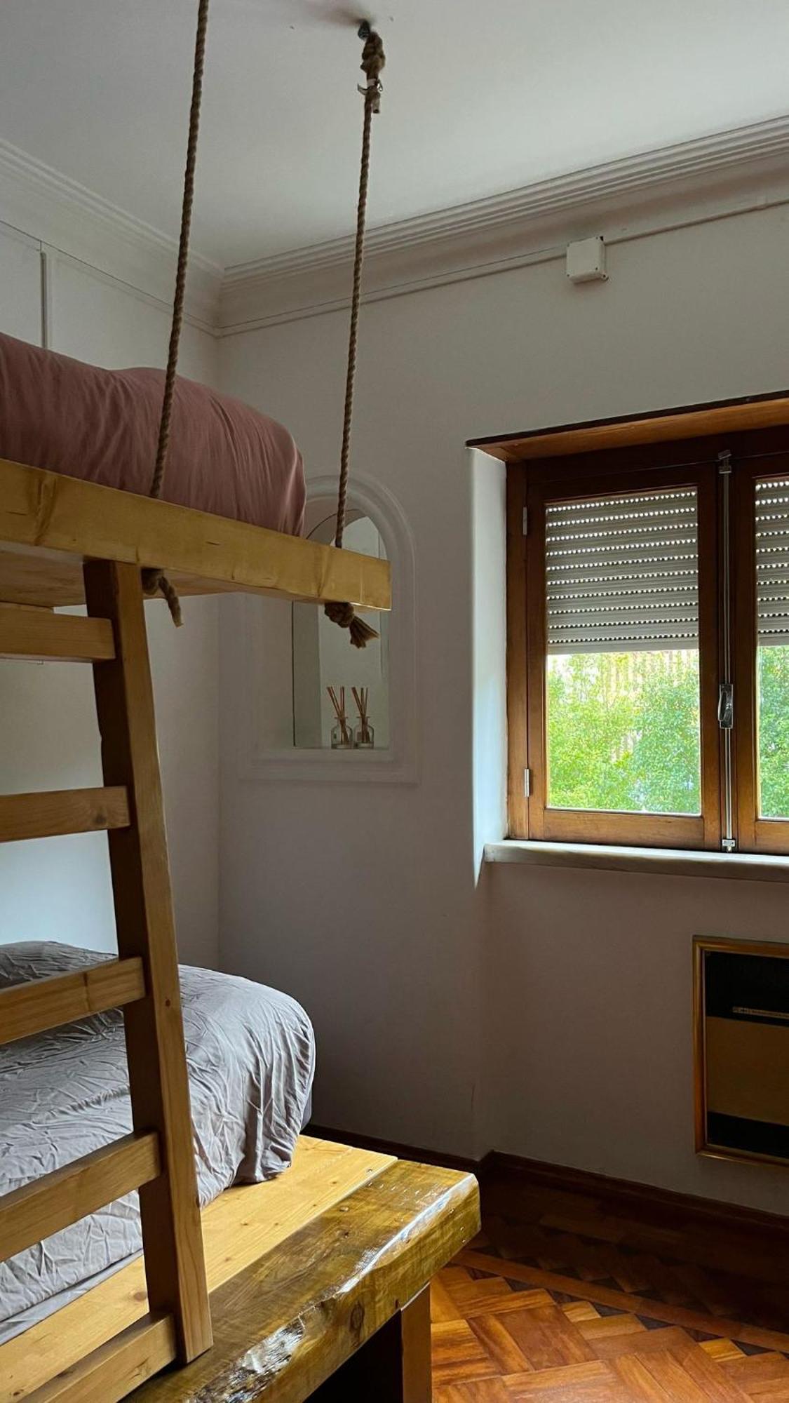 Lisbon Soul Surf Camp Hostel Cascais Luaran gambar