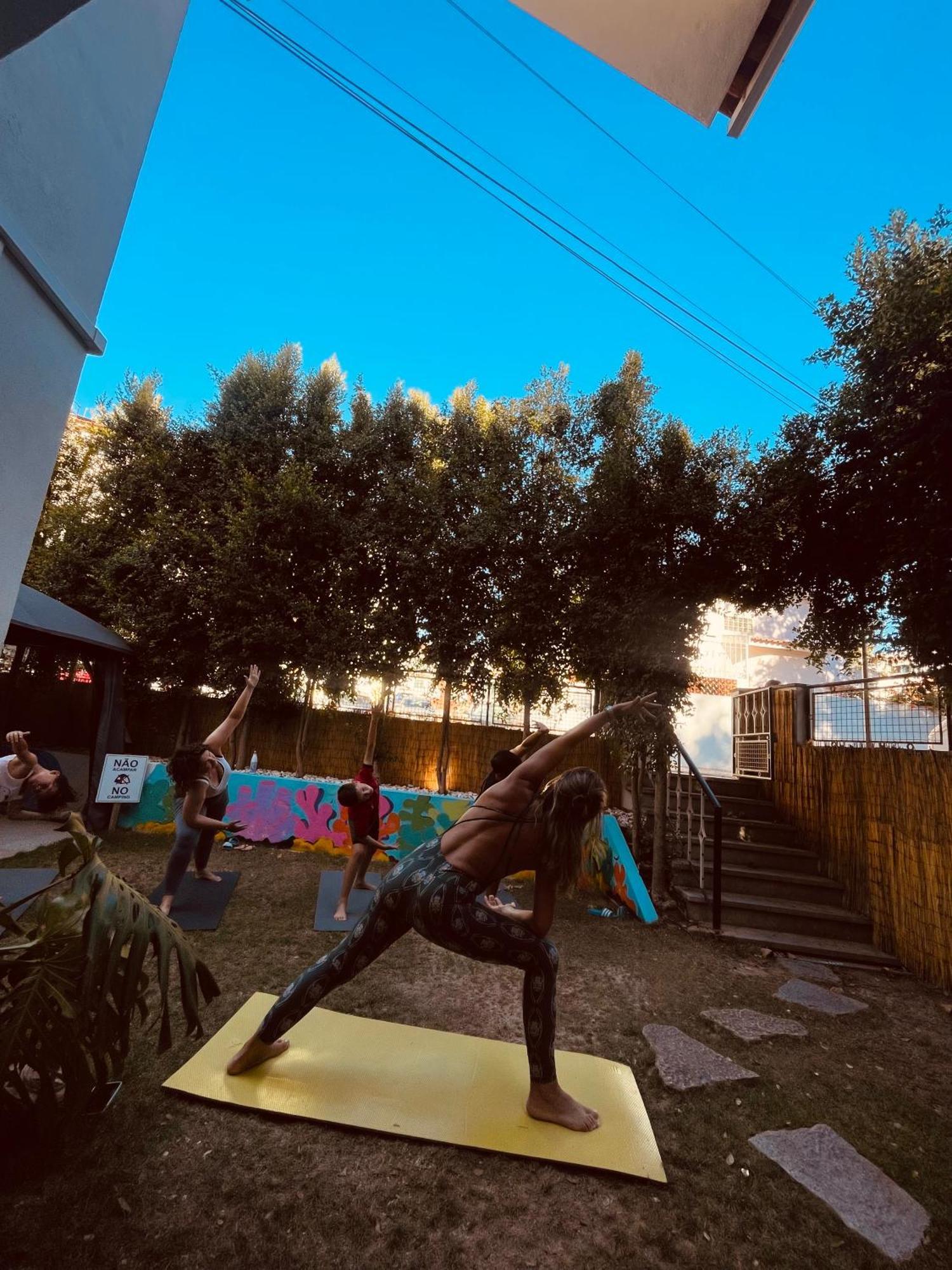 Lisbon Soul Surf Camp Hostel Cascais Luaran gambar